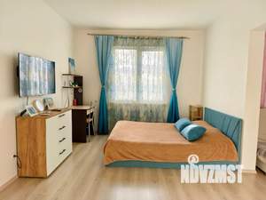 1-к квартира, посуточно, 38м2, 16/24 этаж