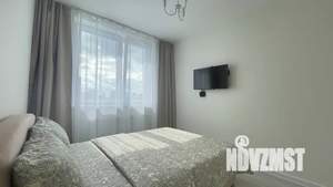 1-к квартира, посуточно, 38м2, 9/16 этаж