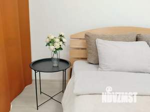 Студия квартира, посуточно, 35м2, 24/25 этаж
