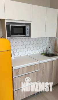 Студия квартира, посуточно, 25м2, 13/25 этаж