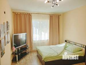 1-к квартира, посуточно, 37м2, 1/1 этаж