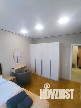 1-к квартира, посуточно, 42м2, 1/29 этаж