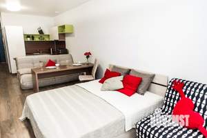 1-к квартира, посуточно, 40м2, 1/1 этаж