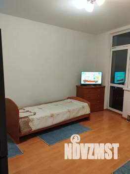 Студия квартира, посуточно, 27м2, 20/25 этаж