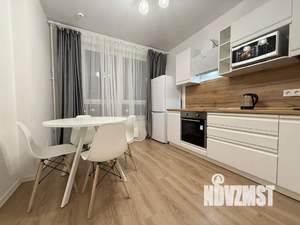 1-к квартира, посуточно, 39м2, 1/1 этаж