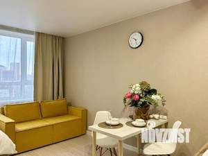 Студия квартира, посуточно, 30м2, 13/32 этаж