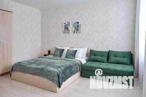 1-к квартира, посуточно, 43м2, 11/16 этаж