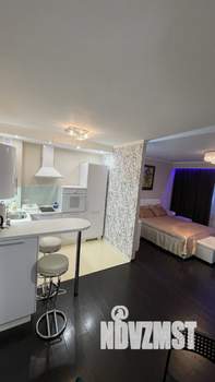 Студия квартира, посуточно, 41м2, 1/10 этаж
