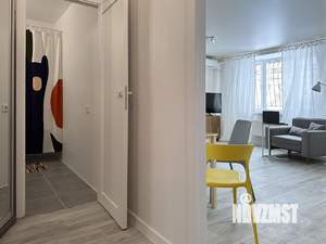 Студия квартира, на длительный срок, 38м2, 1/5 этаж