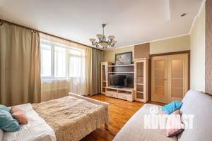 2-к квартира, посуточно, 80м2, 9/16 этаж