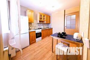 1-к квартира, посуточно, 40м2, 1/12 этаж