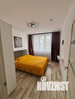 1-к квартира, посуточно, 36м2, 16/22 этаж