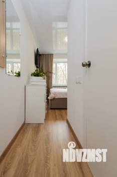 Студия квартира, посуточно, 16м2, 1/5 этаж