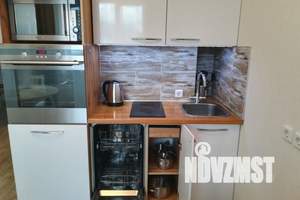 1-к квартира, посуточно, 44м2, 8/32 этаж