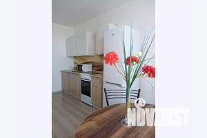 1-к квартира, посуточно, 42м2, 24/32 этаж