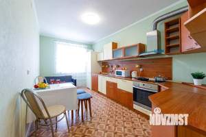 1-к квартира, посуточно, 50м2, 1/1 этаж