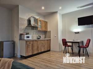 Студия квартира, посуточно, 40м2, 12/22 этаж