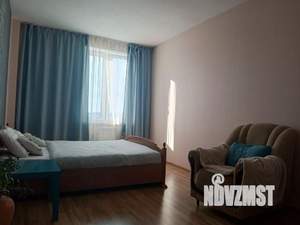 1-к квартира, посуточно, 42м2, 1/1 этаж