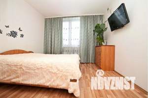 2-к квартира, посуточно, 65м2, 2/17 этаж