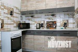 2-к квартира, посуточно, 50м2, 9/33 этаж