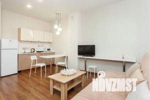 1-к квартира, посуточно, 39м2, 4/9 этаж