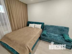 Студия квартира, посуточно, 32м2, 7/25 этаж