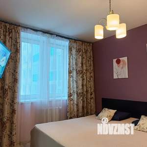 1-к квартира, посуточно, 40м2, 1/1 этаж