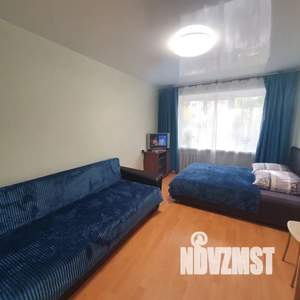2-к квартира, посуточно, 48м2, 1/5 этаж