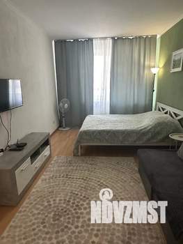 1-к квартира, посуточно, 43м2, 2/8 этаж