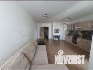 Студия квартира, на длительный срок, 42м2, 14/28 этаж