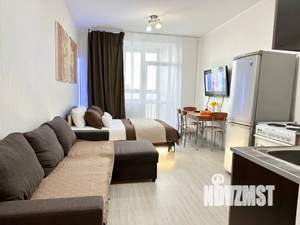 Студия квартира, посуточно, 34м2, 17/25 этаж