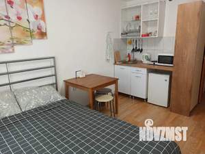 Студия квартира, посуточно, 15м2, 1/5 этаж
