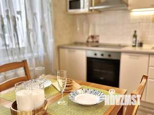 1-к квартира, посуточно, 65м2, 1/1 этаж