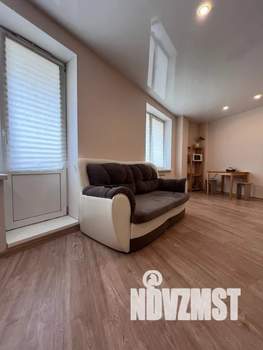 Студия квартира, посуточно, 40м2, 7/24 этаж