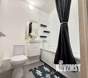 Студия квартира, посуточно, 40м2, 7/14 этаж