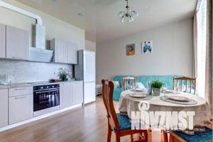 2-к квартира, посуточно, 47м2, 15/23 этаж