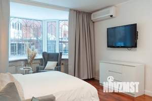 Студия квартира, посуточно, 25м2, 1/14 этаж