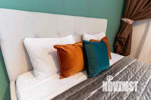 2-к квартира, посуточно, 65м2, 1/1 этаж