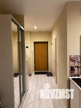 Студия квартира, посуточно, 30м2, 11/25 этаж