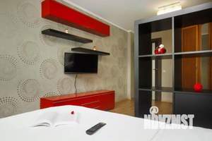 1-к квартира, посуточно, 47м2, 1/1 этаж