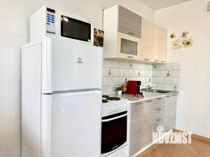 Студия квартира, посуточно, 40м2, 16/20 этаж
