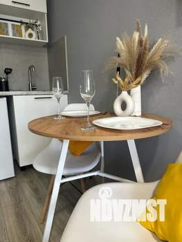 Студия квартира, посуточно, 19м2, 1/24 этаж