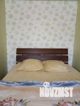 1-к квартира, посуточно, 35м2, 1/9 этаж