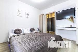 1-к квартира, посуточно, 32м2, 15/22 этаж
