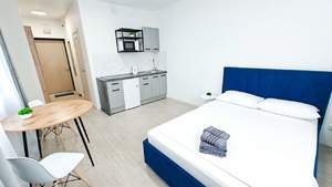 Студия квартира, посуточно, 30м2, 27/28 этаж