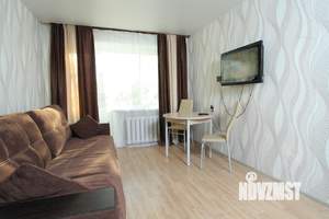 2-к квартира, посуточно, 46м2, 1/1 этаж