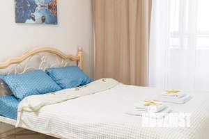 2-к квартира, посуточно, 75м2, 1/1 этаж