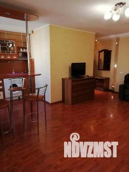 2-к квартира, посуточно, 47м2, 3/5 этаж