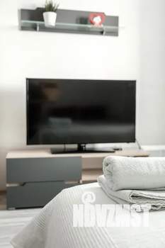 Студия квартира, посуточно, 36м2, 16/18 этаж