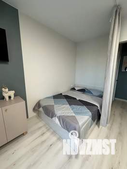 Студия квартира, посуточно, 33м2, 16/32 этаж